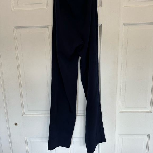 Vintage Reformation Navy blue halter jumpsuit w/open back. Size XS. - Picture 8 of 8